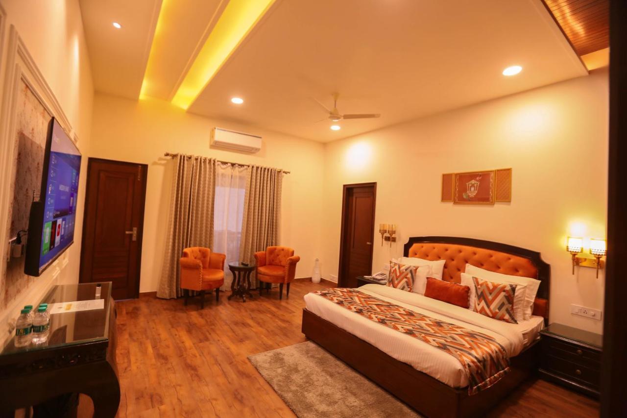 Housewood Villas Amritsar Buitenkant foto